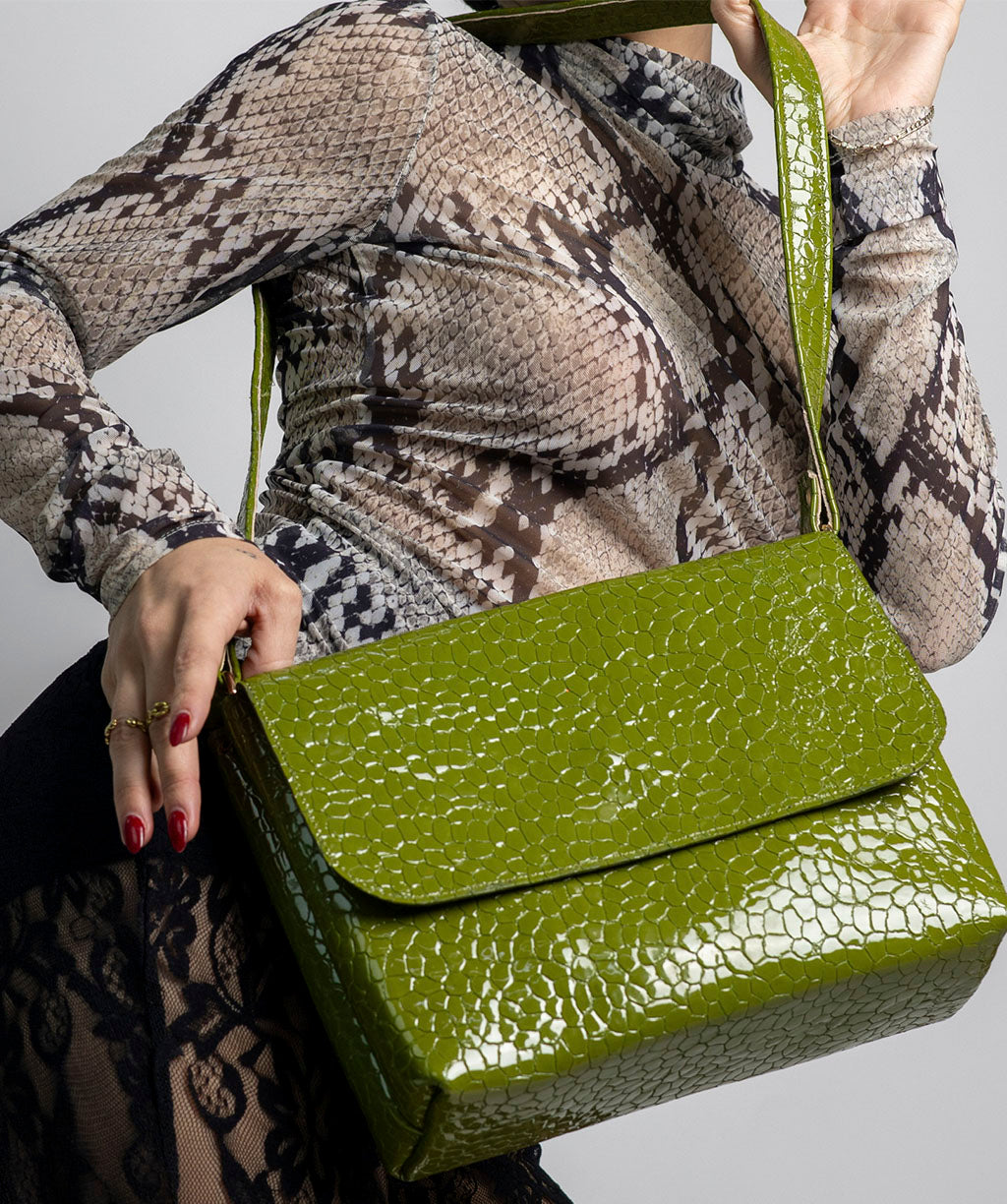 OFELIA OLIVE CROCO