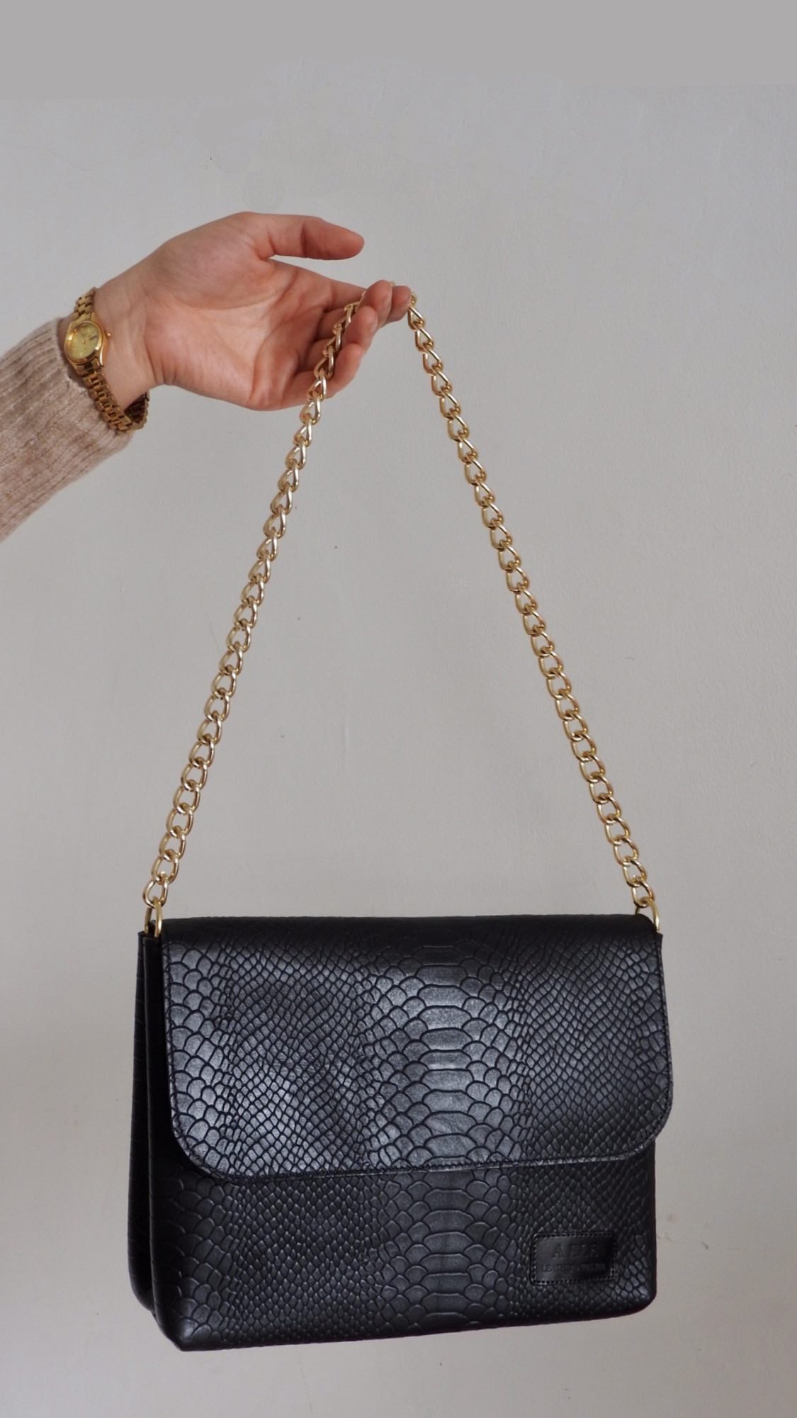 OFELIA BLACK SNAKE PRE-ORDER