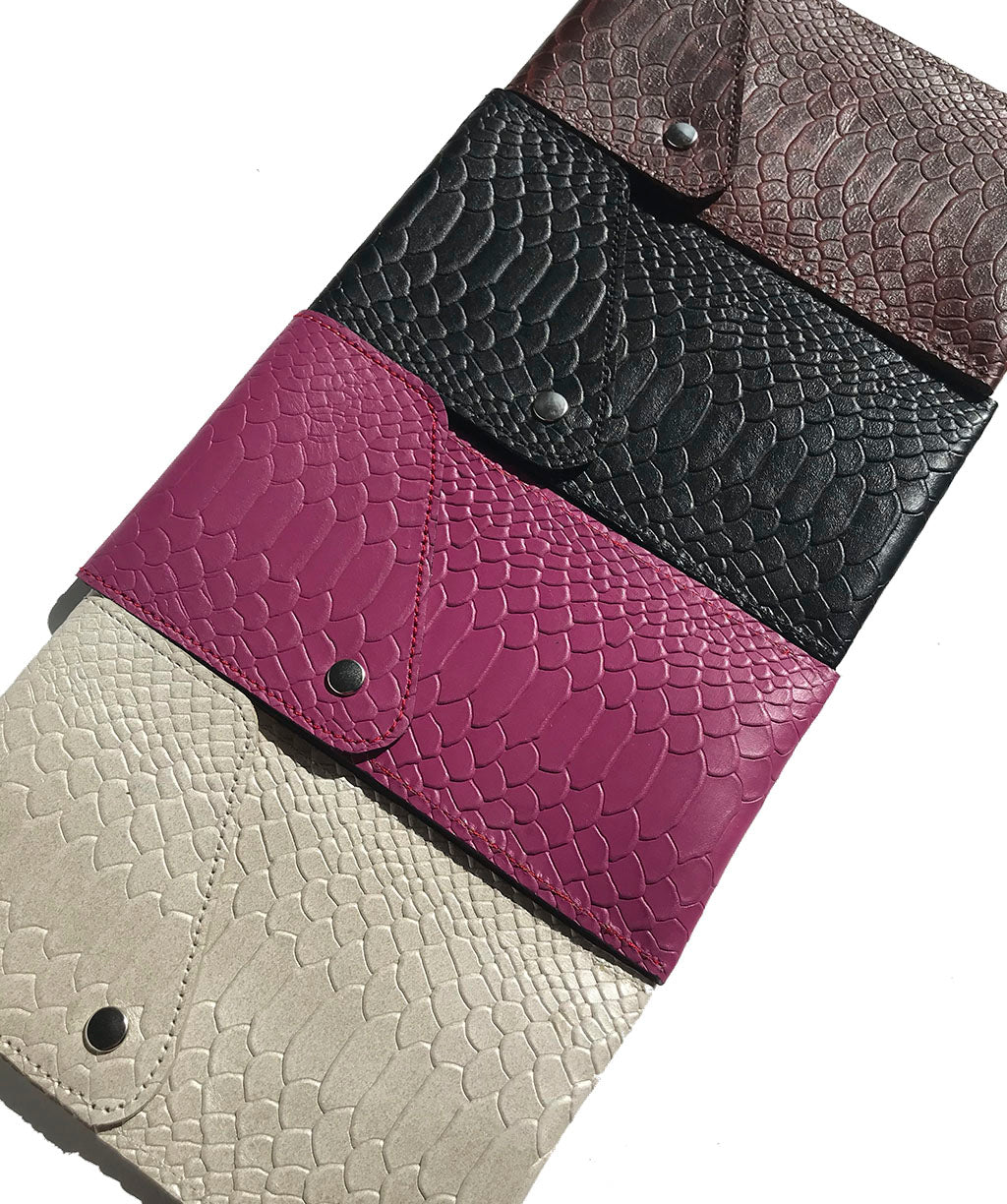Colecciones – AELE Leather Atelier
