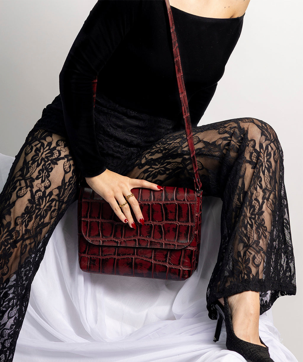 OFELIA BURGUNDY CROCO PRE-ORDER